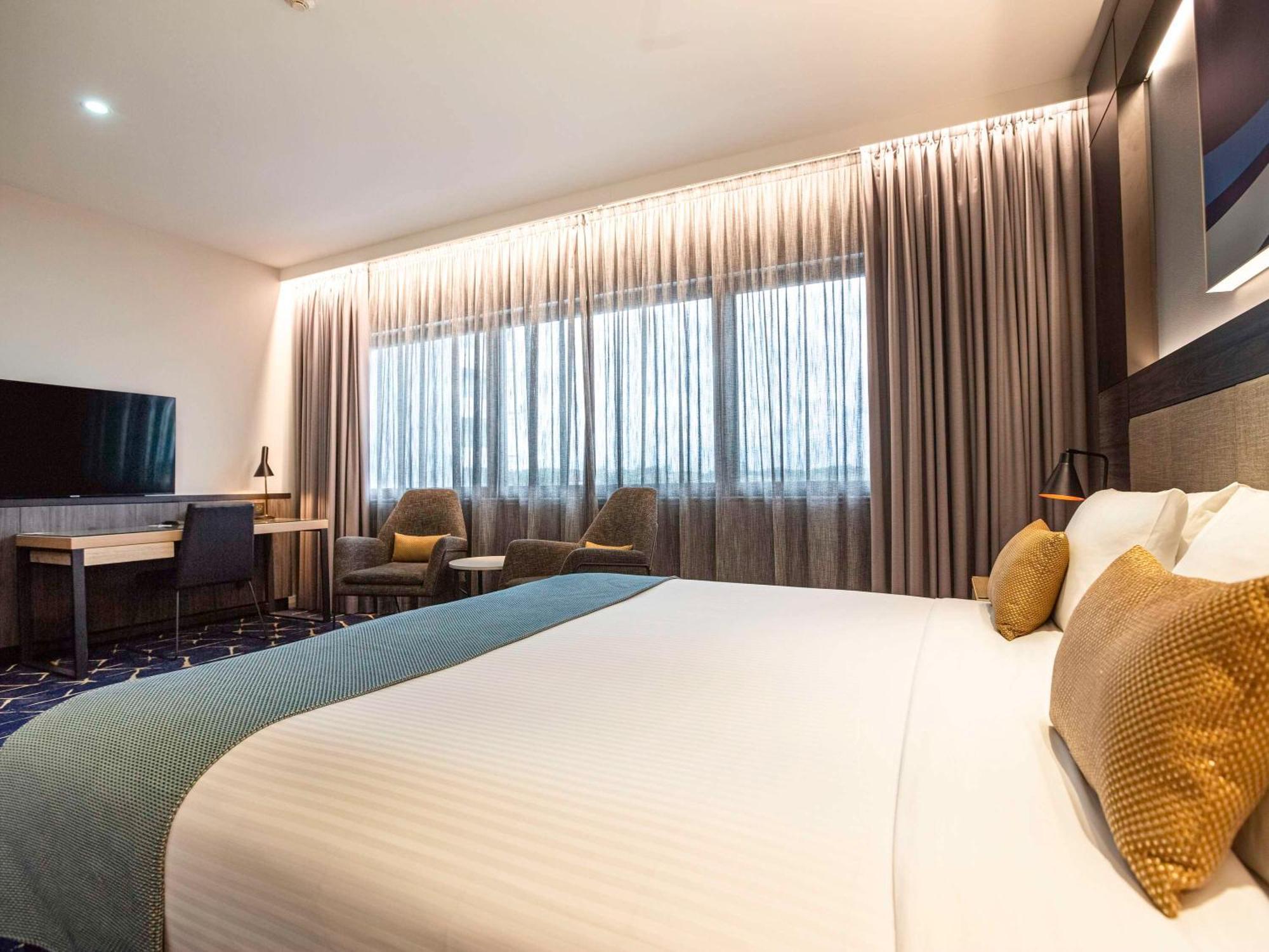 Mercure Sydney Liverpool Esterno foto